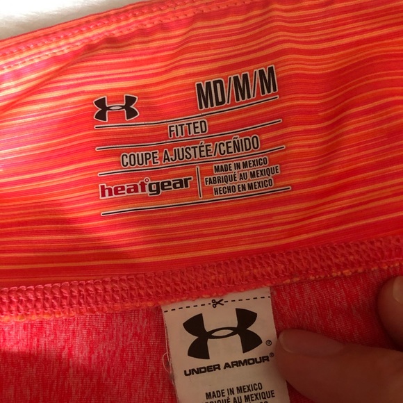 Under Armour Cropped Neon Athletic Leggings - Picture 5 of 8